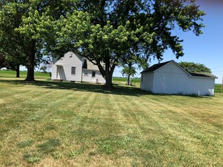 1260 N 100 East Rd, Thawville, IL 60968