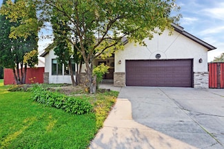 3597 Gershwin Ct N, Saint Paul, MN 55128