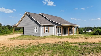 5009 Cr 69, Carrollton, MS 38917