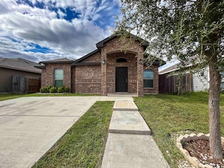 4404 Peacock St, Laredo, TX 78045