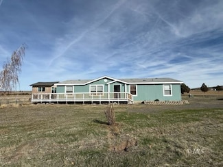 15 Sage View Cir, Alturas, CA 96101