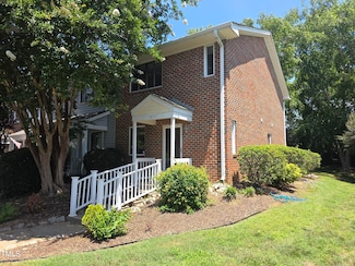 5893 Shady Grove Cir, Raleigh, NC 27609