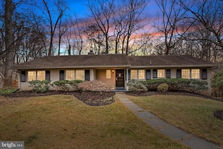 1429 Ironwood Dr, McLean, VA 22101