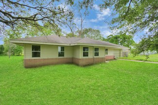 2681 61st St, Port Arthur, TX 77640