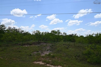 1970 Harding St, Wichita Falls, TX 76301