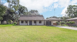 6840 Hansen Blvd, Groves, TX 77619