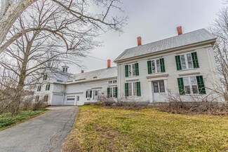 43 Cape Cod Hill Rd, New Sharon, ME 04955