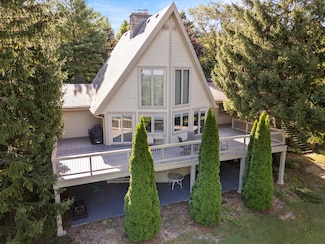 W254S6500 Mcgregor Ct, Waukesha, WI 53189