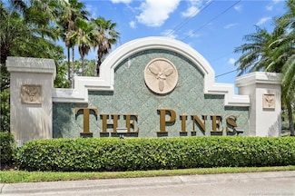 2270 NW Windemere Dr, Jensen Beach, FL 34957