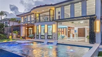 123 Waihili Place, Honolulu, HI 96825