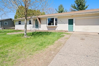 5511 Auburn Ave, Wisconsin Rapids, WI 54494