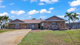 3310 Middletown St, Port Charlotte, FL 33952
