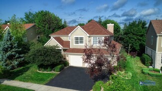 1462 Maidstone Dr, Vernon Hills, IL 60061