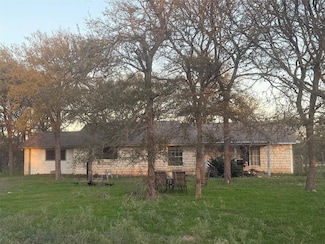 326 the Forest Rd, Dale, TX 78616