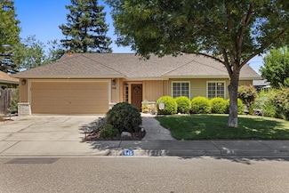 945 Berea Dr, Turlock, CA 95382