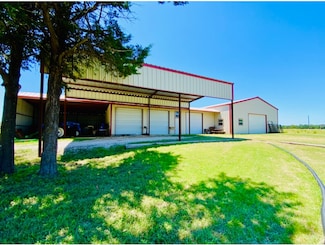 664 Earl Rd, Sadler, TX 76264