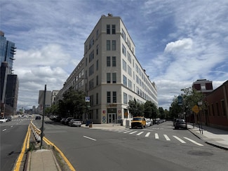 2728 Thomson Ave Unit 434, Long Island City, NY 11101