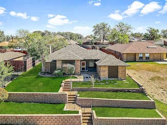 2740 Spyglass Dr, Carrollton, TX 75007