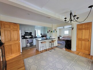 254 Wood St, Hopkinton, MA 01748
