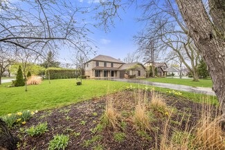 8224 Kathryn Ct, Burr Ridge, IL 60527