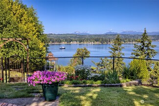 3301 Rocky Point Rd NW, Bremerton, WA 98312