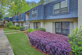 157 Maribeau Square NW, Atlanta, GA 30327