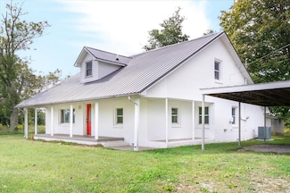 1062 Pleasant Hill Rd, Sparta, TN 38583