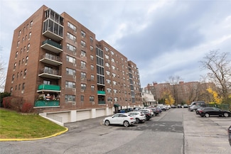 266 Pelham Rd Unit 4H, New Rochelle, NY 10805