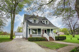 505 Union St, Howe, IN 46746