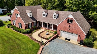317 Lake Ridge Dr, Buffalo Junction, VA 24529