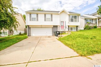 17808 Margo St, Omaha, NE 68136