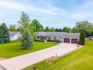 608 Kells Ln, Richwood, OH 43344