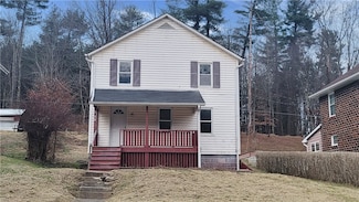30 Klimkos Rd, Clune, PA 15727