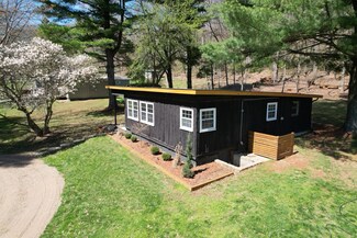 122 Poole Dr, Newark, OH 43055