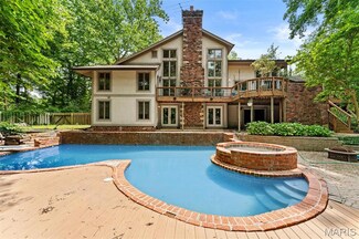 42 Rolling Rock Ct, Saint Louis, MO 63124