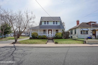 50 Highland Blvd, Keansburg, NJ 07734