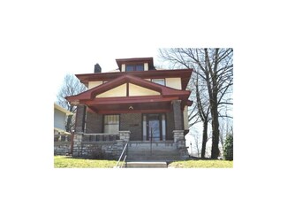119 W Sea Ave, Independence, MO 64050