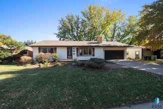 2400 Sherman Ave S Ave, Sioux Falls, SD 57105