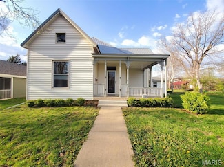 708 Lewis St, Canton, MO 63435