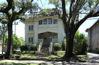 537 Broadway St, New Orleans, LA 70118