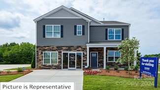 1708 Vanderlyn St, Monroe, NC 28112
