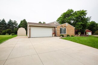 12115 50th Ave N, Plymouth, MN 55442