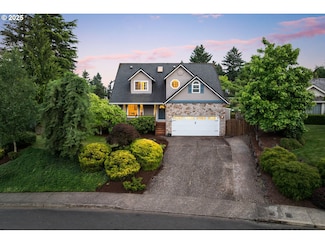 2232 SW Vacuna St, Portland, OR 97219