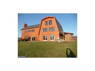 48446 Hickory Hills Rd, Caldwell, OH 43724