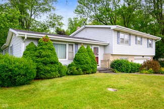 409 S Woodpecker Rd, Hagerstown, IN 47346