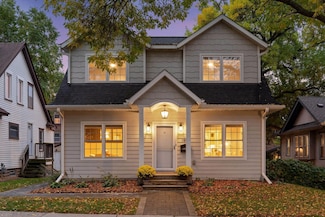 1852 James Ave, Saint Paul, MN 55105