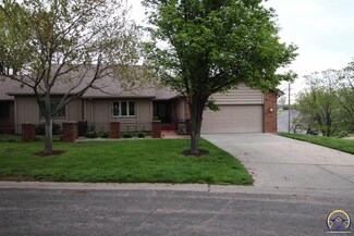 2302 SW Mayfair Place, Topeka, KS 66611