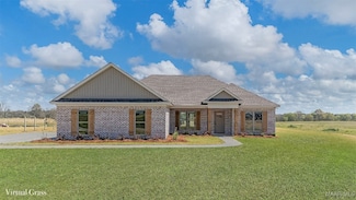 621 Atkin Hill Rd, Wetumpka, AL 36092
