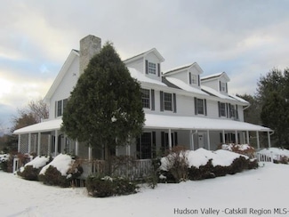 175 Commons Rd, Germantown, NY 12526