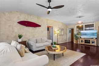 55-497 Kamehameha Hwy Unit D, Laie, HI 96762